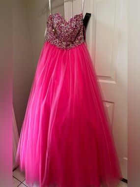 NWT Terani Couture Pink Beaded Strapless Ball Gown one of a kind sample dress